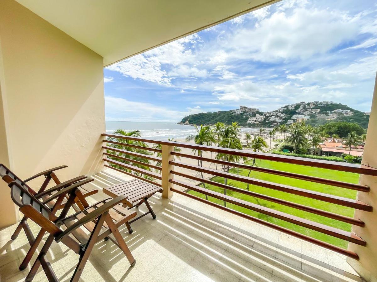 Отель Pierre Mundo Imperial Riviera Diamante Акапулько Экстерьер фото